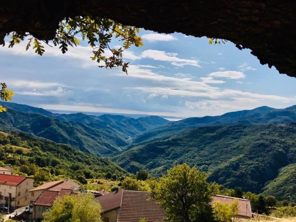 Ambrosia Hostel Alessandria del Carretto 外观 照片